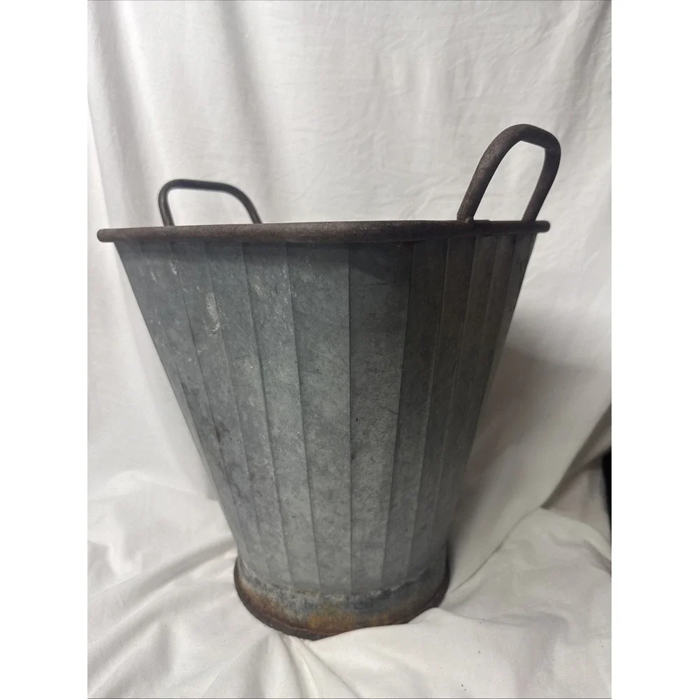 Vtg Galvanized Fluted Coal Flower Bin Garden Planter 13